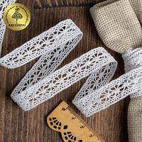 Тесьма вязаная рис 15.01.099, 15 мм, белый, лен