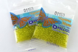 Бисер чешский Preciosa, цв.01153 салатовый, 10/0, круглый прозрачный, 5 гр