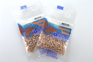 Бисер чешский Preciosa, цв.46316 бежевый, 10/0, круглый непрозрачный алебастр, 5 гр