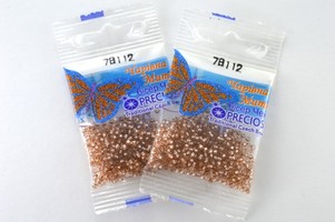 Бисер чешский Preciosa, цв.78112 бежевый, 10/0, круглый прозрачный серебряная линия внутри, 5 гр