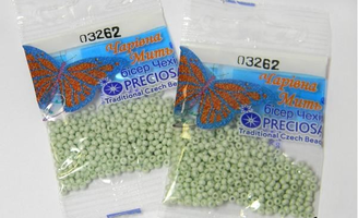 Бисер чешский Preciosa, цв.03262 зеленый, 10/0, круглый непрозрачный, 5 гр