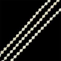 Бусины на бобине, d=4 мм, молочный