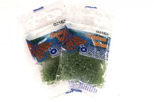 Бисер чешский Preciosa, цв.02163 зеленый, 10/0, круглый непрозрачный восковой, 5 гр