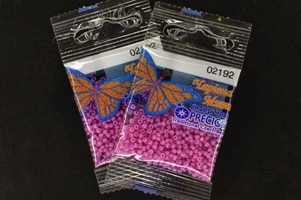 Бисер чешский Preciosa, цв.02192 розовый, 10/0, круглый непрозрачный восковой, 5 гр