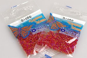 Бисер чешский Preciosa, цв.91090 бордовый, 10/0, круглый прозрачный радужный, 5 гр