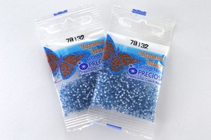 Бисер чешский Preciosa, цв.78132 голубой, 10/0, круглый прозрачный серебряная линия внутри, 5 гр