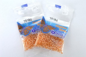 Бисер чешский Preciosa, цв.78184 оранжевый, 10/0, круглый прозрачный серебряная линия внутри, 5 гр