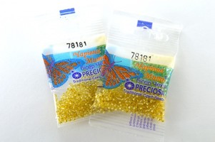 Бисер чешский Preciosa, цв.78181 желтый, 10/0, круглый прозрачный серебряная линия внутри, 5 гр