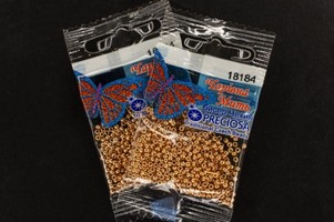 Бисер чешский Preciosa, цв.18184 золотой металлик, 10/0, круглый непрозрачный, 5 гр