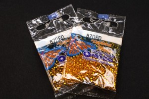 Бисер чешский Preciosa, цв.87060 оранжевый, 10/0, круглый прозрачный, серебряная линия внутри, 5 гр