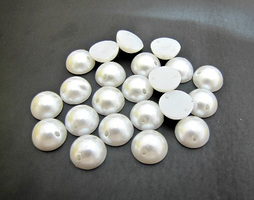 Полубусины круглые пластик перламутр пришивные , d=10 мм, белый